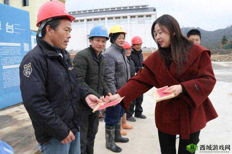一天接待十个农民工：展现关爱与责任